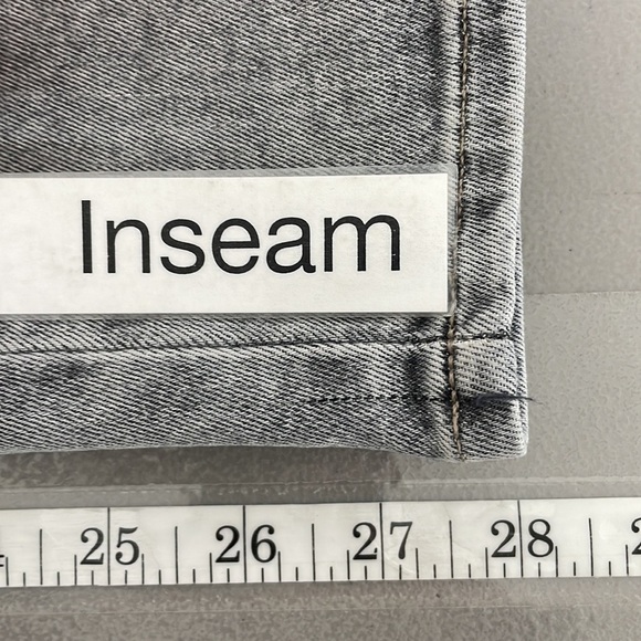 J BRAND JEANS Grey Denim Skinny Mid Rise Size 26 - Picture 10 of 12